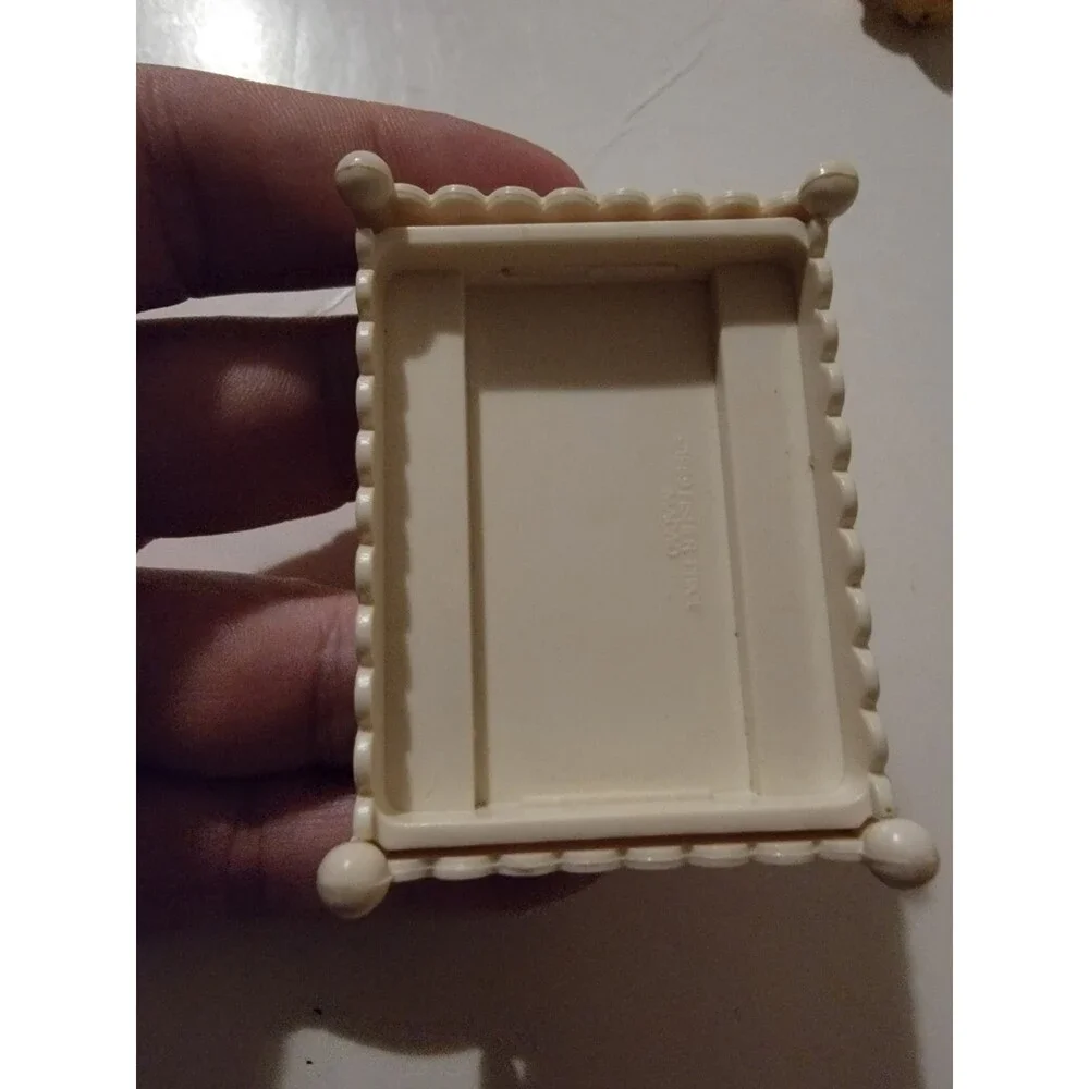 Fisher Price Precious Places Replacement Piece 80s Vintage Doll House Bed Pink